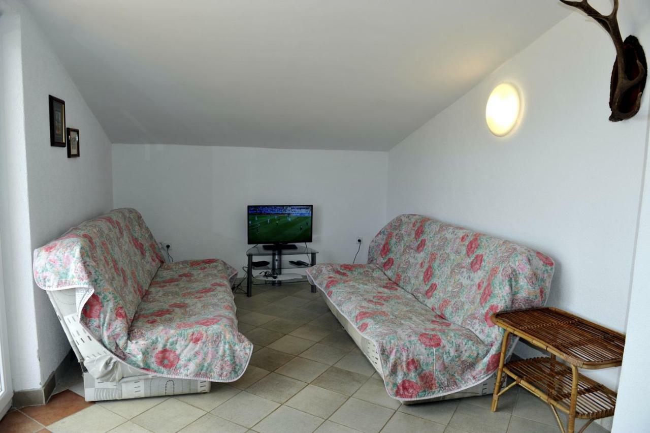 Apartman Branka Kornic Exterior photo